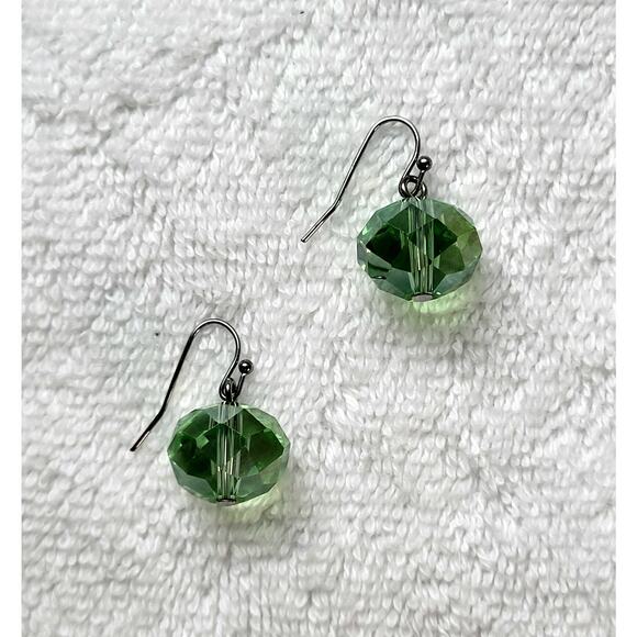 Light Lime Green Faceted Bead Dangle Earrings – Pierced - Picture 5 of 10